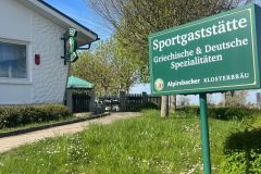 Sportheim-aussen-2